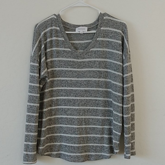 korye Tops - Korye Long Sleeve Shirt